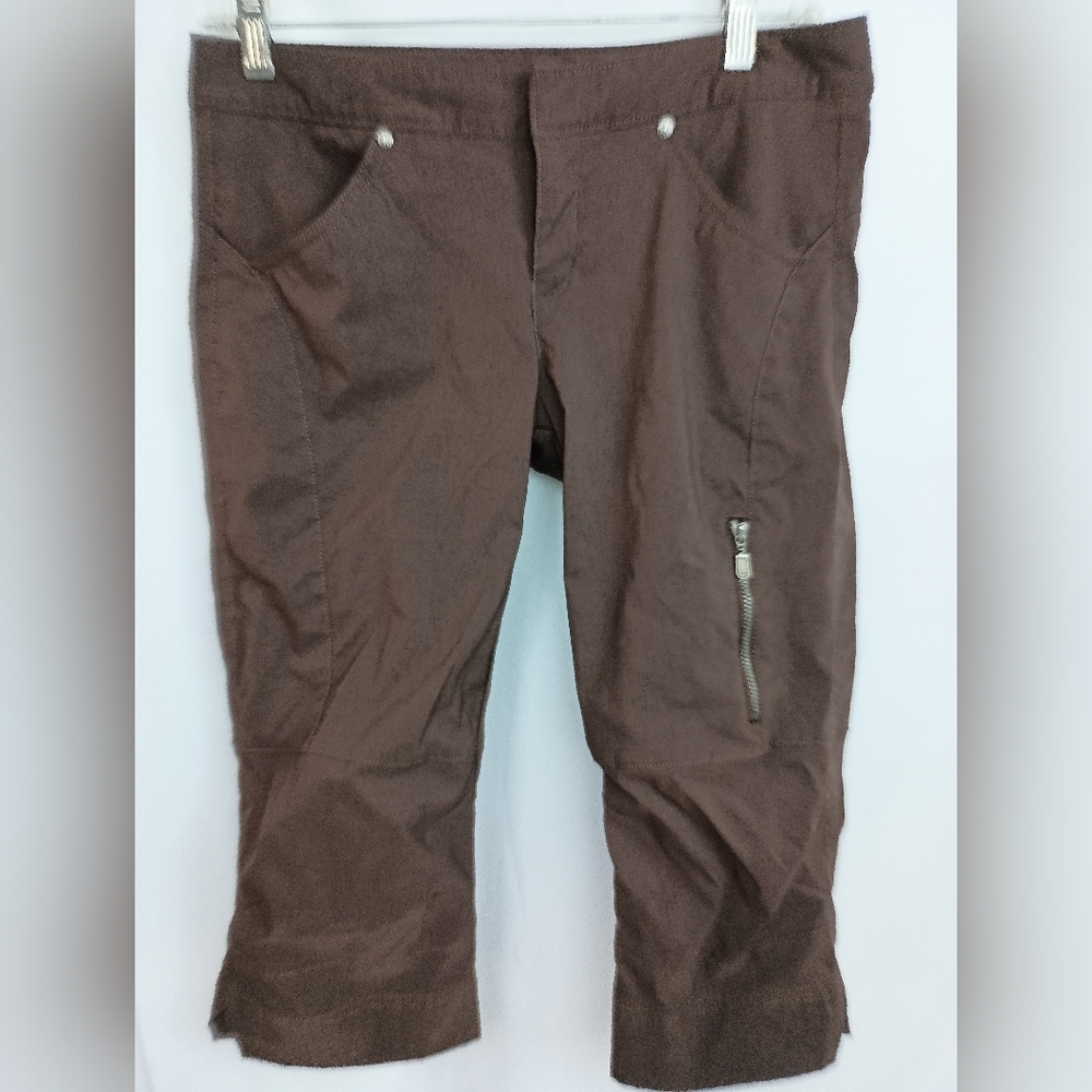 ATHLETA Chocolate Brown Outdoors Capris (#1,422)